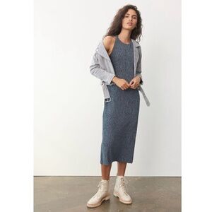 Maeve by Anthropologie Adrienne Twist-Back Velvet Midi Dress